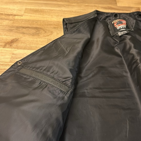 AMERICAN RIDER ⭐️ leather vest - Picture 9 of 10